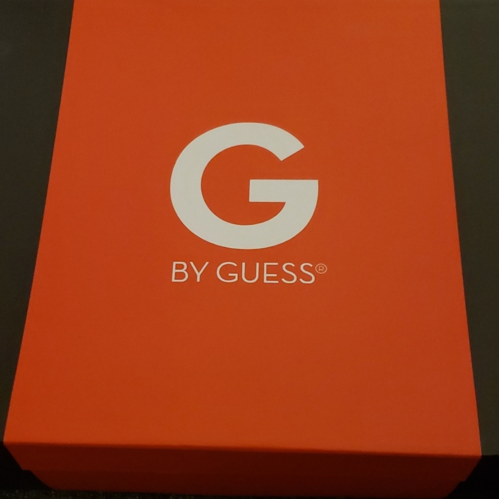 G by guess red high heels size 8.5
